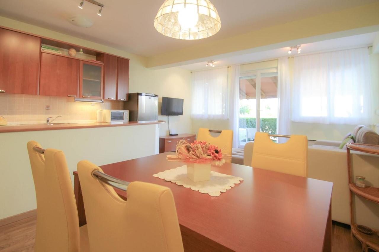 Roko Apartment Novigrad Istria Exterior foto
